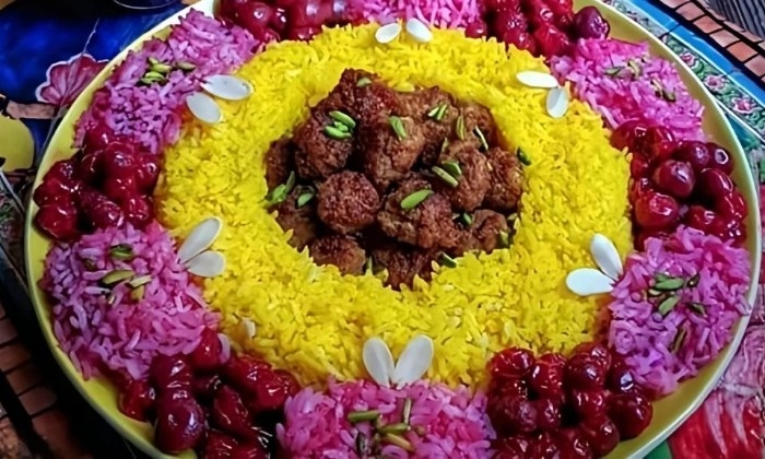 تزیین برنج با لبو