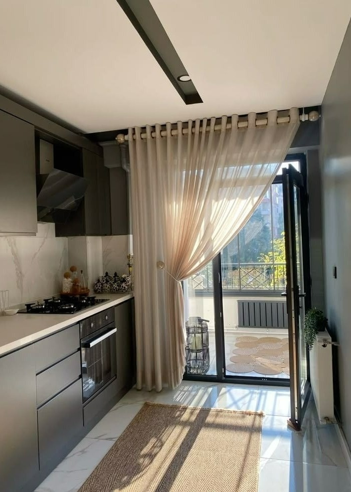 پرده‌های پانچ و طرح‌دار