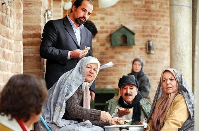 رابعه مدنی در وضعیت سفید