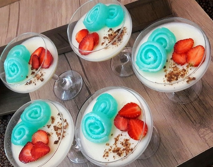تزیین فرنی با ژله
