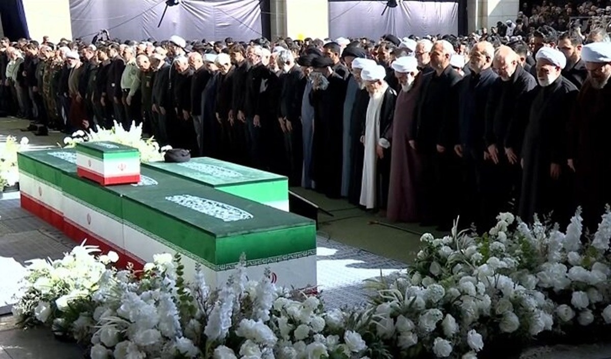 تشییع رهبر شهید
