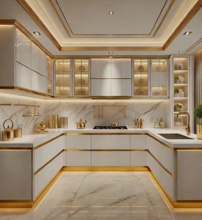 کابینت سفید طلایی