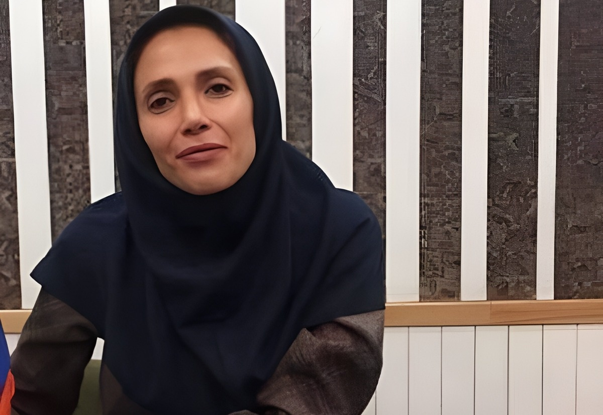 نیلوفر حدادی