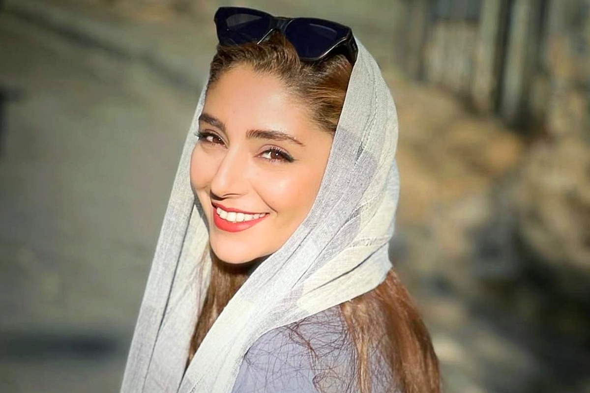 هستی مهدوی فر