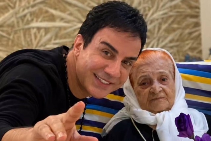 مادر عمو پورنگ