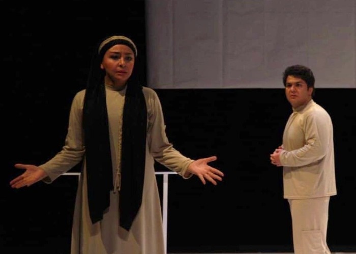 تئاتر رسول نقوی