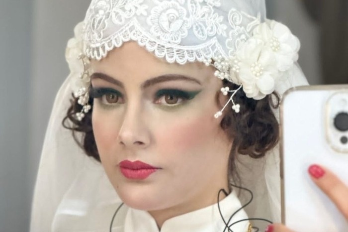 عکس فرزانه فرنام با لباس عروس