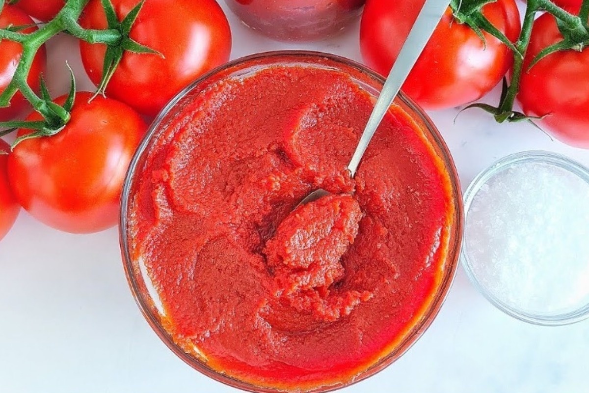 خواص رب گوجه فرنگی خانگی