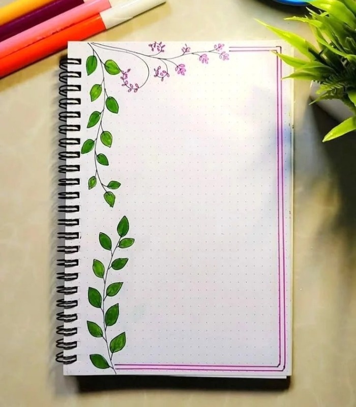 نقاشی کنار دفتر مشق