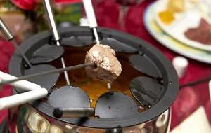فوندو بورگي ينون