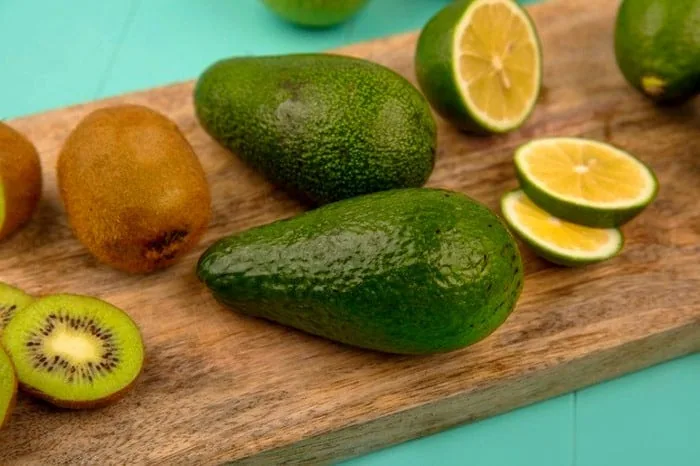 ماسک کیوی و آووکادو