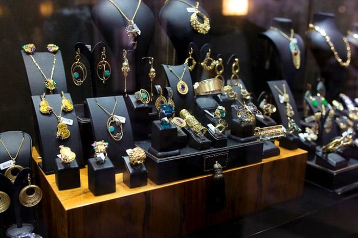 طلا فروشی