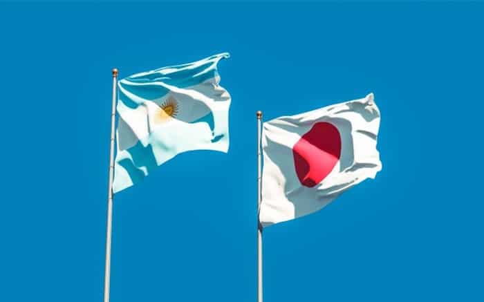 پرچم آرژانتین و ژاپن