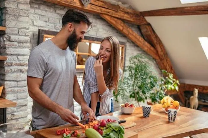 آشپزی کردن زوج