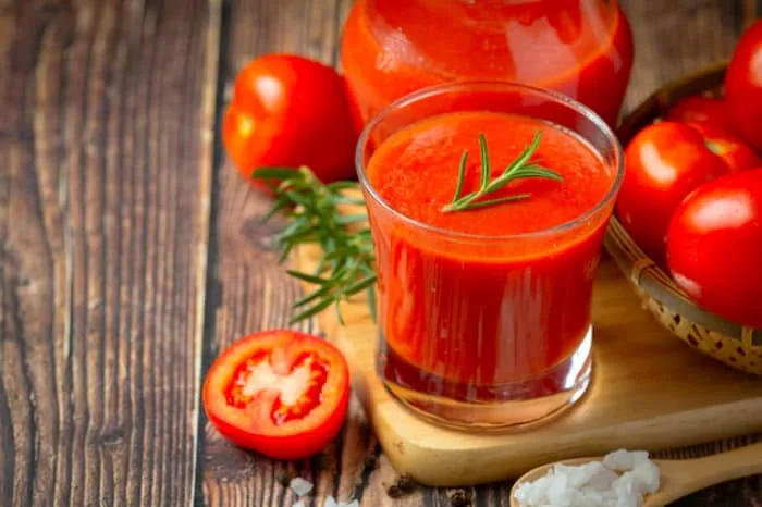 خواص آب گوجه فرنگی