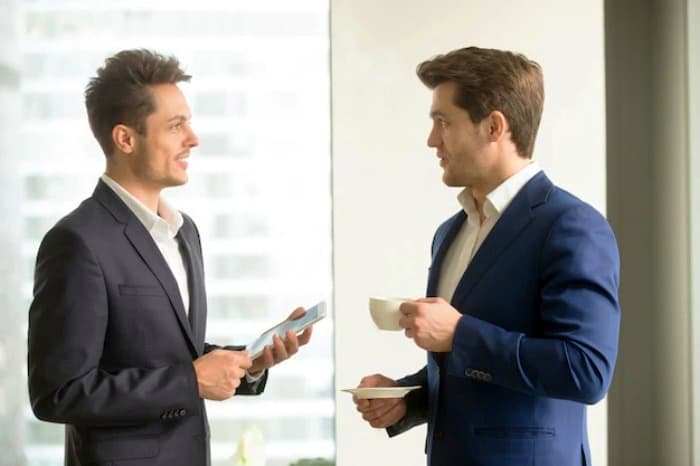 رفتار با همکار بی ادب