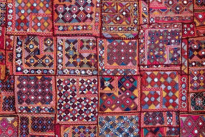 پارچه آیینه دوزی