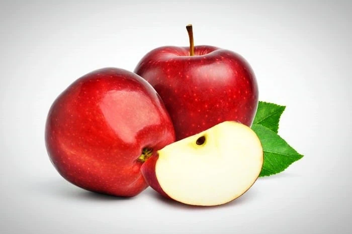 سیانید در هسته سیب
