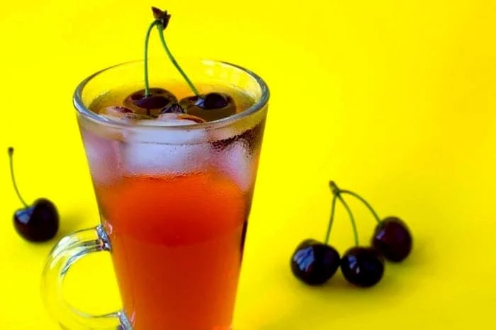 فواید آب آلبالو