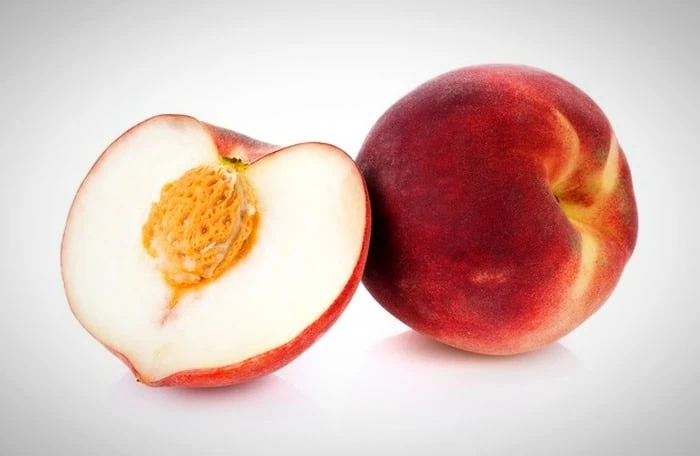 ویتامین های هلو 