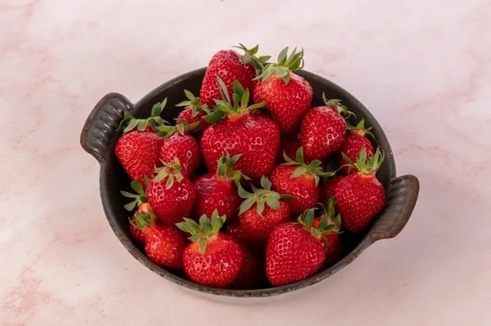 ماندگاری توت فرنگی