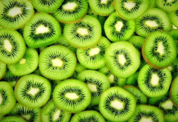 فواید ضد سرطانی کیوی