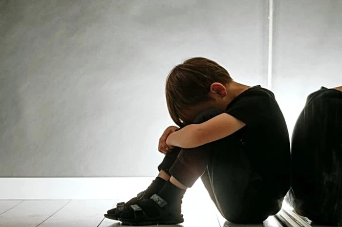 مقاله کودک آزاری