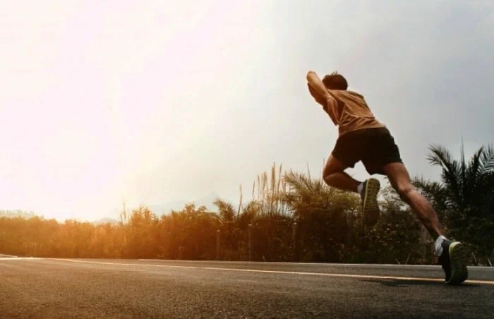 لبخند زدن در طول دویدن