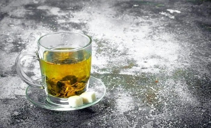 درمان گل مژه با چای سبز درمان گل مژه