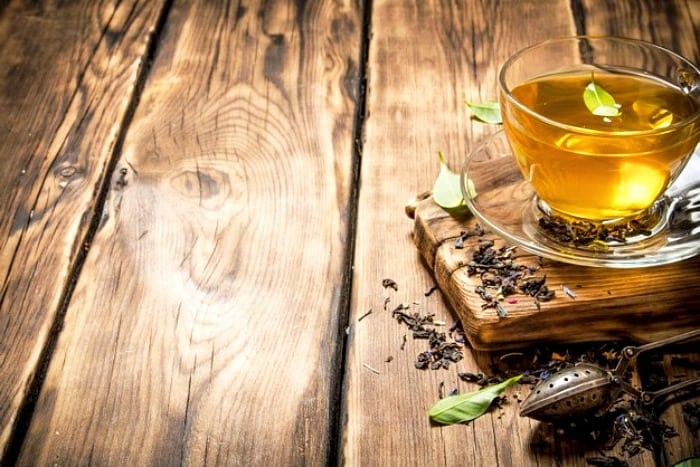 چای سبز برای درمان گلودرد