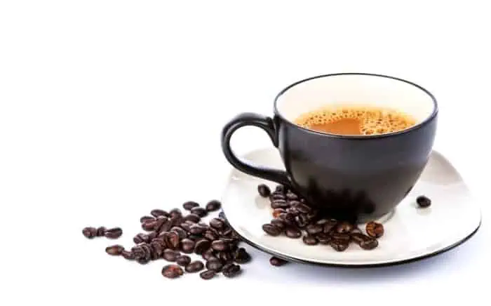نوشیدن قهوه داغ