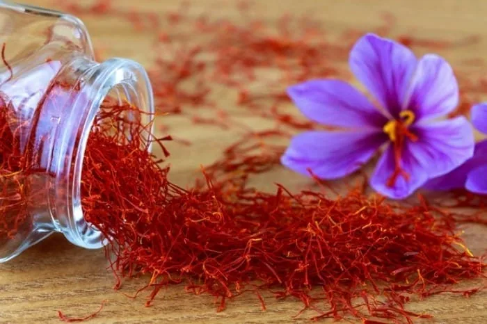 زعفران برای چشم