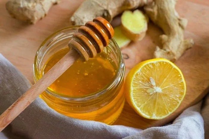 علت عطسه و آبریزش بینی صبحگاهی 