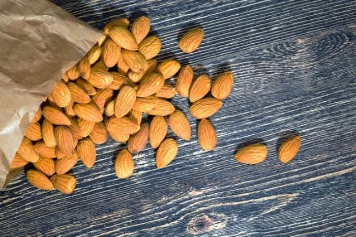 ارزش غذایی بادام