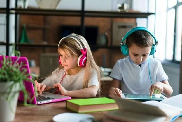 استفاده از تبلت در کودک