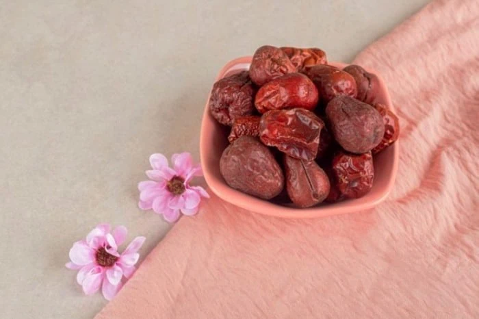 عناب خشک شده