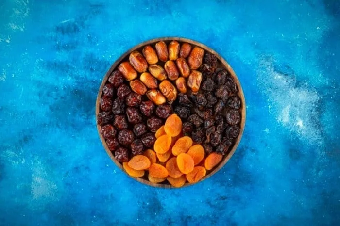 میان وعده