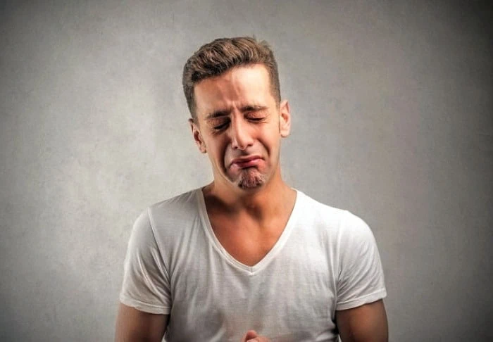 نیاز به گریه