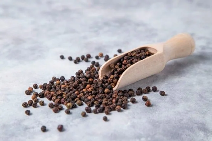 روغن فلفل سیاه