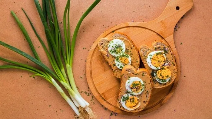 ساندویچ تخم مرغ 