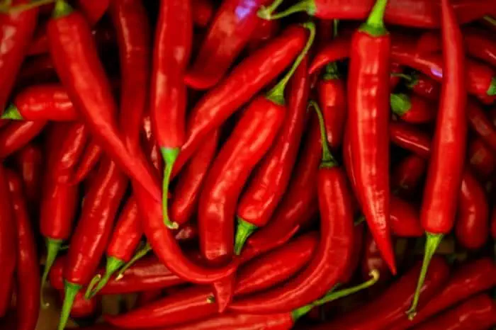 خوردن فلفل قرمز 