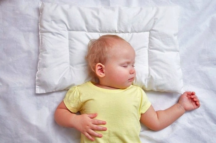 سن تنها خوابیدن کودک