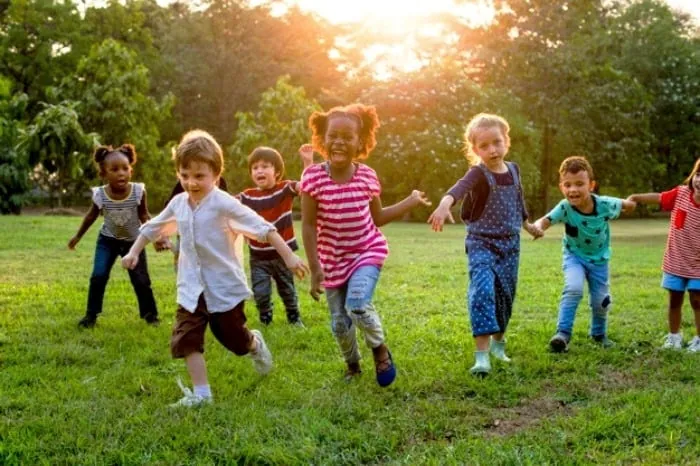 ورزش های مناسب کودکان کم تحرک