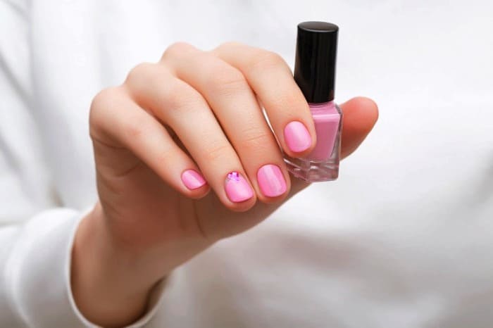 ویژگی شخصیتی رنگ ها لاک صورتی