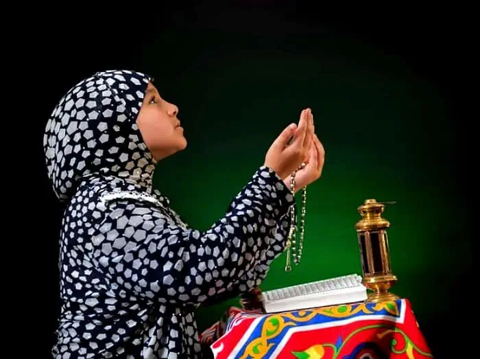 ترک نماز و آثار آن در زندگی