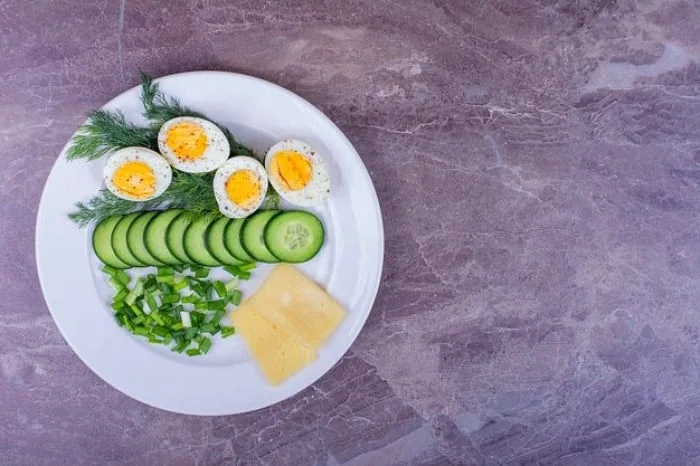 خواص تخم مرغ برای کودک