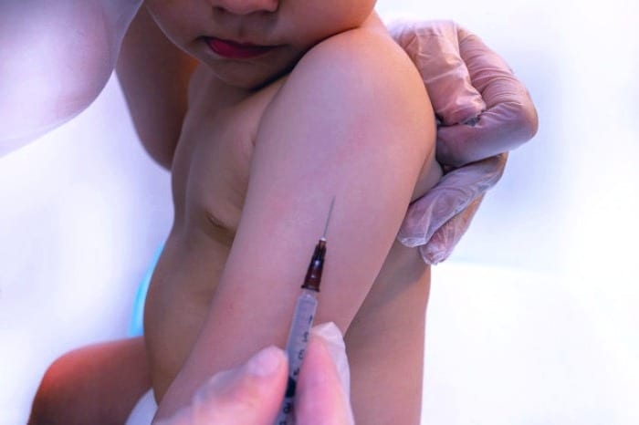 تقویت کننده واکسن