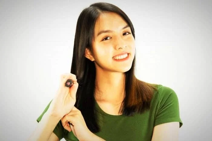 شانه کردن مو