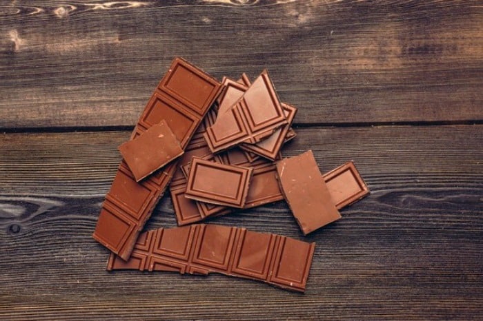 خوردنی ها و غذاهای مضر با شیر همراه شیر