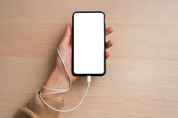 استفاده از تلفن همراه در محل کار